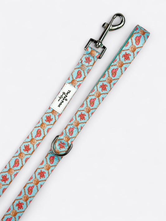 She sells Seashells by the YEEHAW Lead