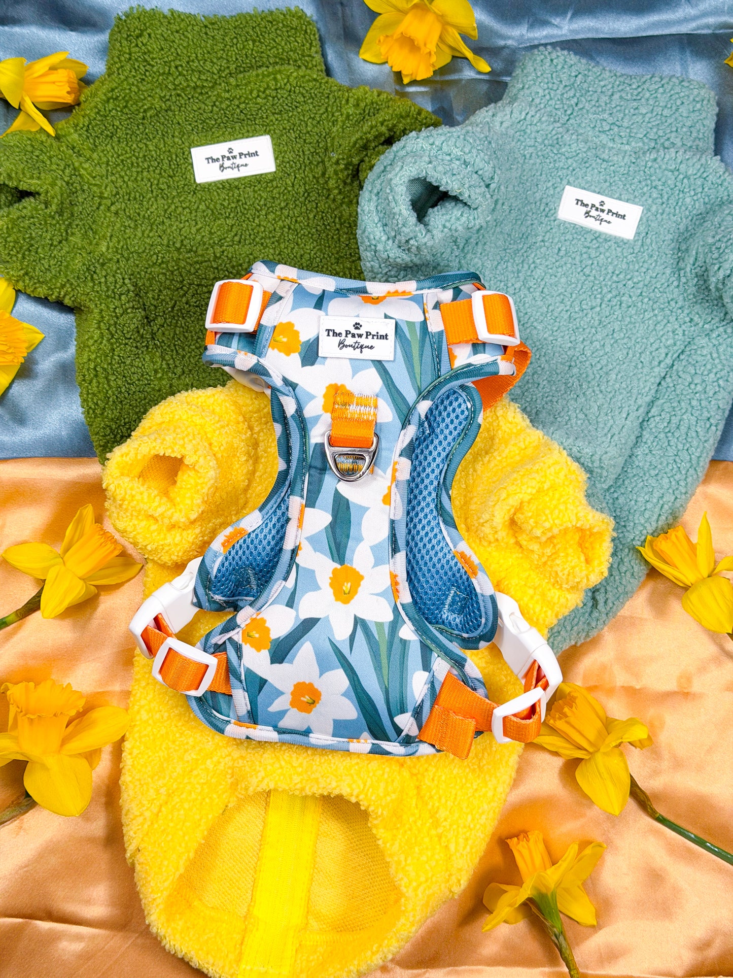 Daffodil Daze Adventure Paws Harness