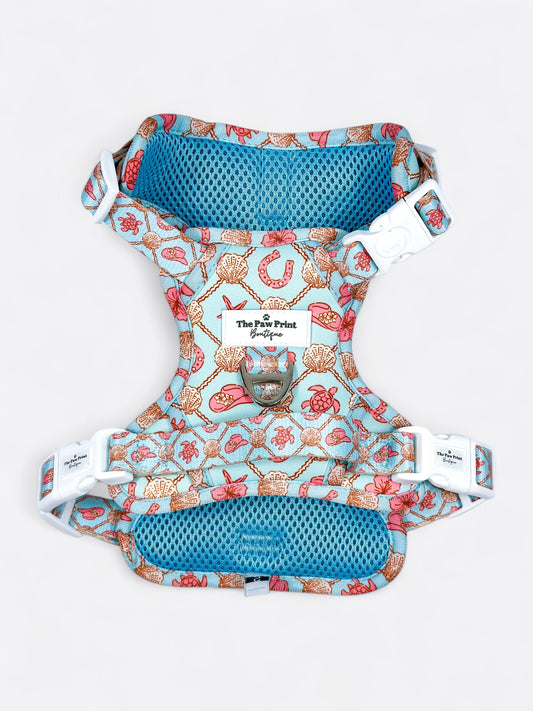 She sells Seashells by the YEEHAW Adventure Paws Harness