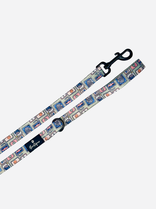 The Santas Stamps Lead