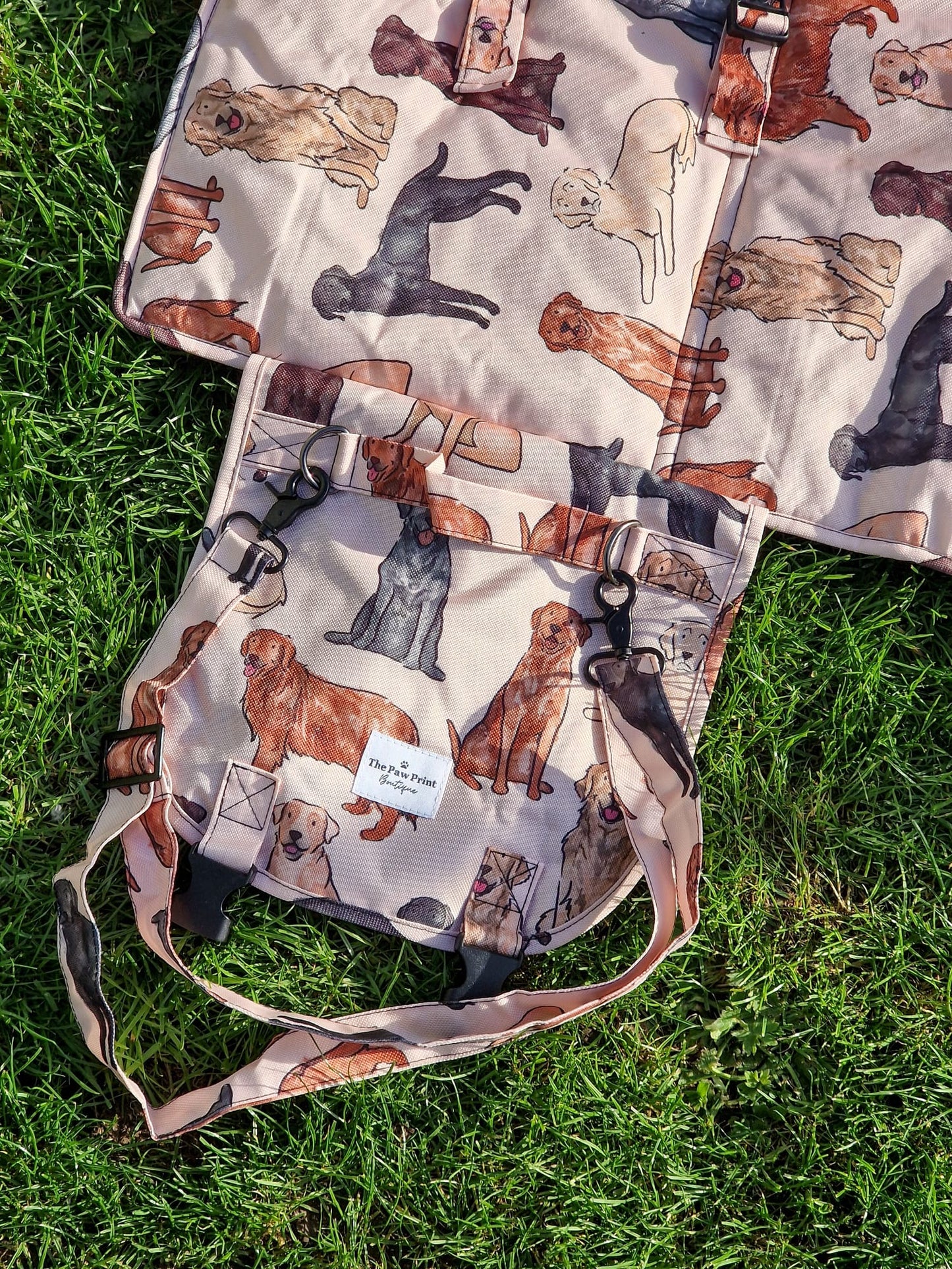 The Labrador / Retriever Travel Mat