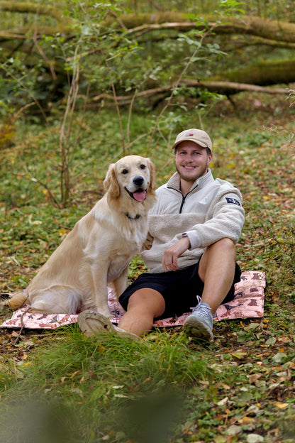 The Labrador / Retriever Travel Mat