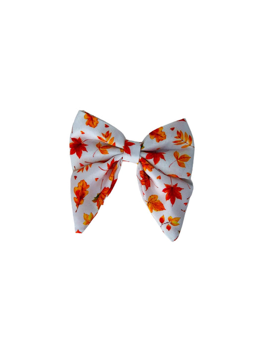 The UnbeLEAFable Bow Tie